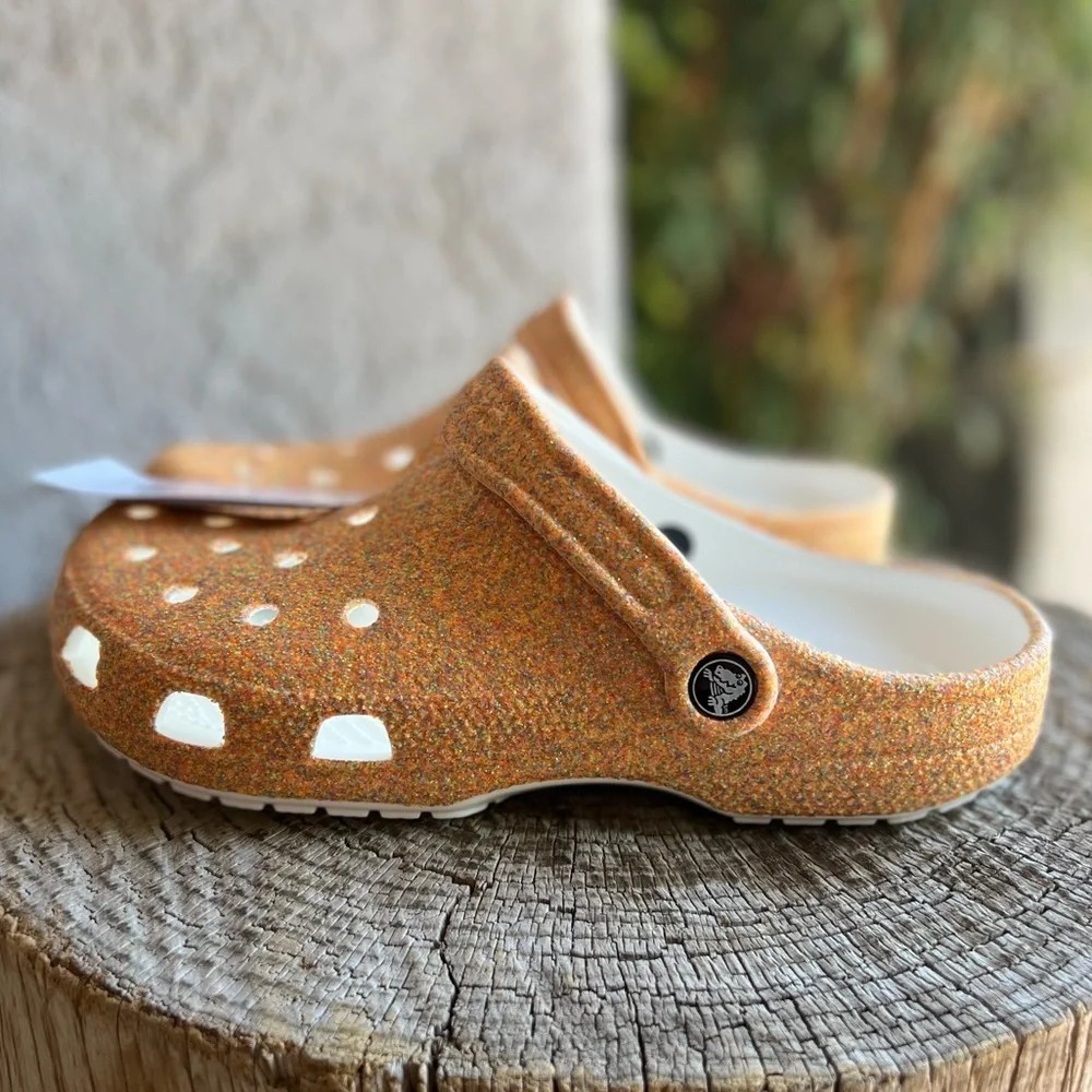 CROCS CLASSIC GLITTER CLOG ORANGE SORBET GLITTER ❤️❤️❤️❤️ - Picture 1 of 5